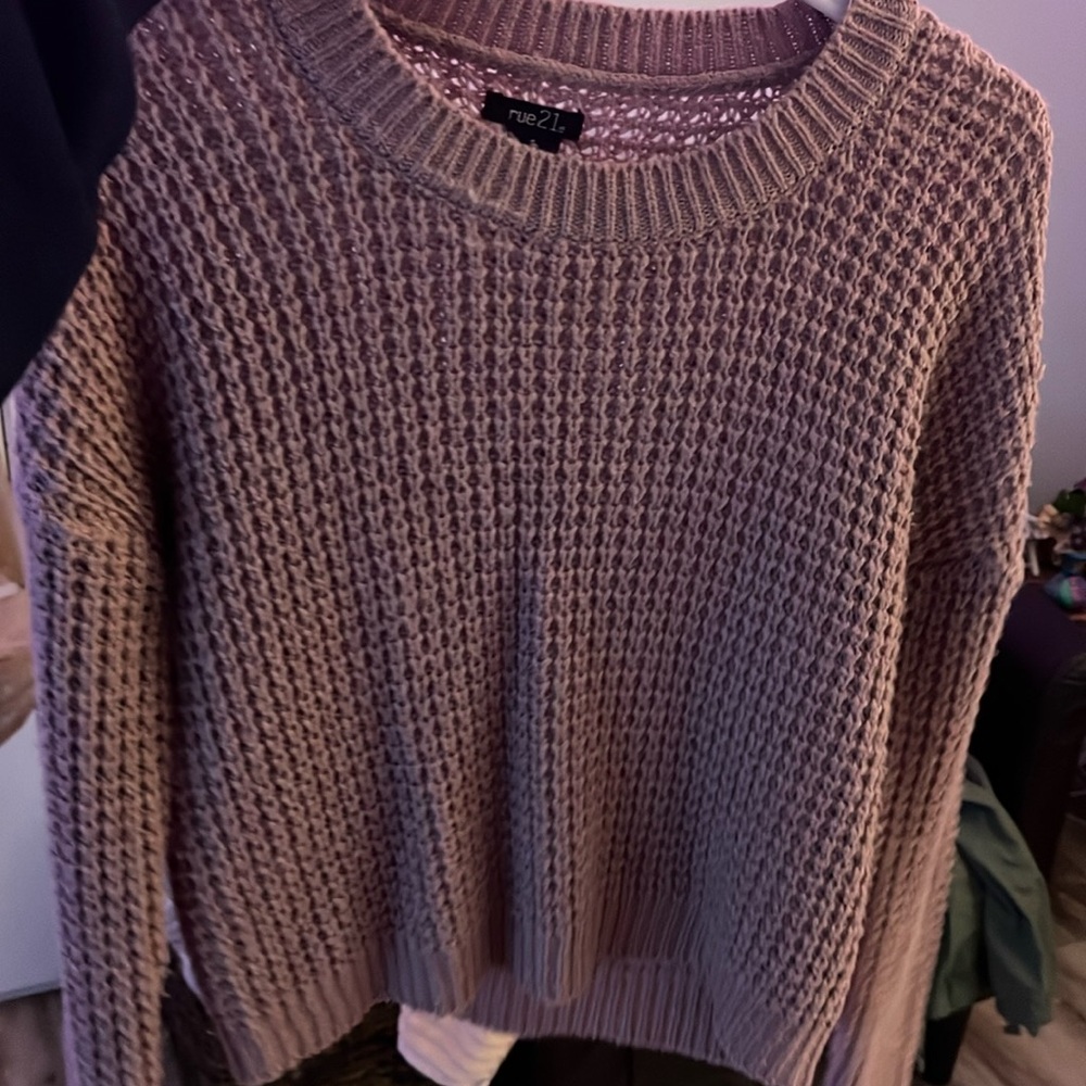 pink sweater